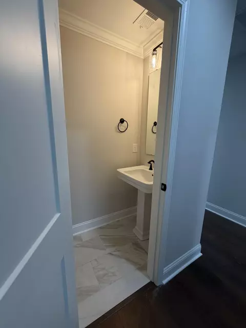 Bath - 1230 Freeport Dr, Sumter, SC 29154 photo 1 of 8