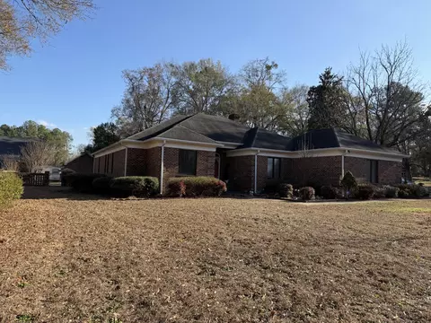 Exterior - 83 Hawks Cv, Sumter, SC 29150 photo 3 of 19