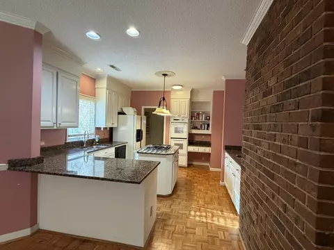 Kitchen - 83 Hawks Cv, Sumter, SC 29150 photo 2 of 2