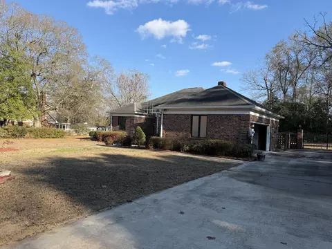 Exterior - 83 Hawks Cv, Sumter, SC 29150 photo 4 of 19
