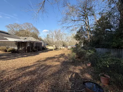 Exterior - 83 Hawks Cv, Sumter, SC 29150 photo 15 of 19