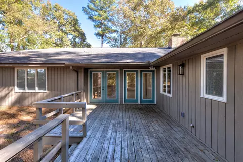 Exterior - 960 Heather Ln, Sumter, SC 29154 photo 14 of 15