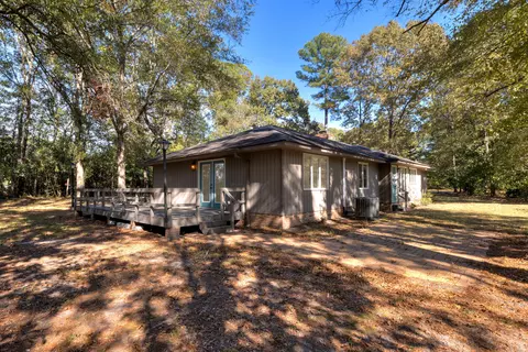 Exterior - 960 Heather Ln, Sumter, SC 29154 photo 6 of 15