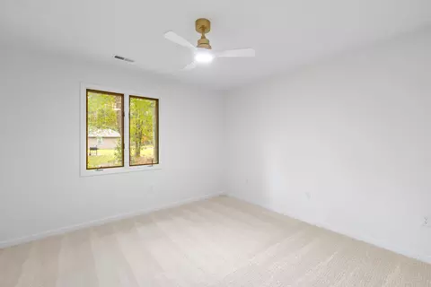 Bedroom - 960 Heather Ln, Sumter, SC 29154 photo 5 of 10