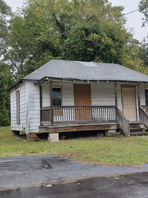 668 Maple St, Orangeburg, SC 29115