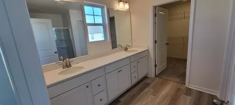 Entry Way - 1763 Canopy Dr, Sumter, SC 29150 photo 3 of 4