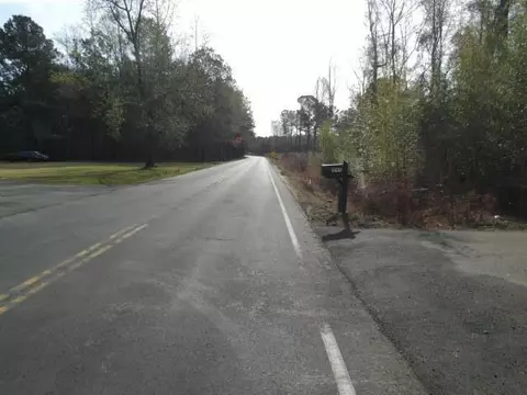 1090 Salters Town Rd, Sumter, SC 29153