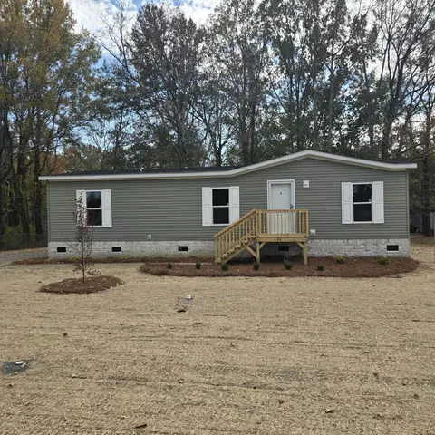 134 Plowden Mill Rd, Sumter, SC 29153