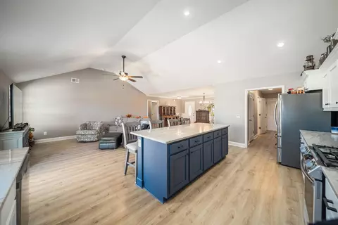 Entry Way - 3565 Katwallace Cir, Sumter, SC 29154 photo 5 of 10