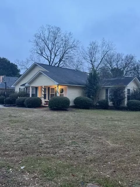 16 E Williams St, Sumter, SC 29150 photo 1
