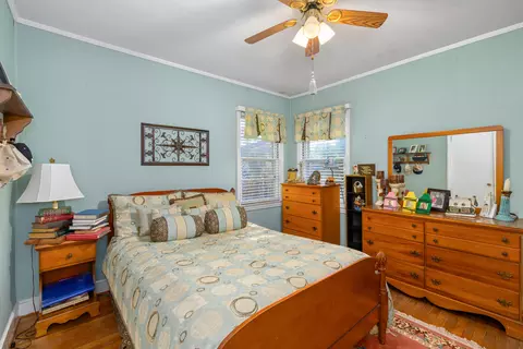 Bedroom - 302 Stuckey St, Sumter, SC 29150 photo 5 of 6