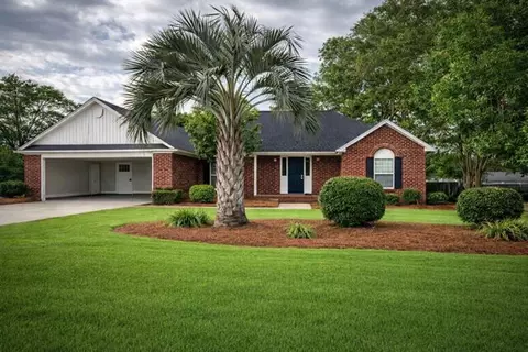 1036 Short Leaf Dr, Manning, SC 29102
