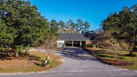 3402 Clarence Coker Hwy, Turbeville, SC 29162