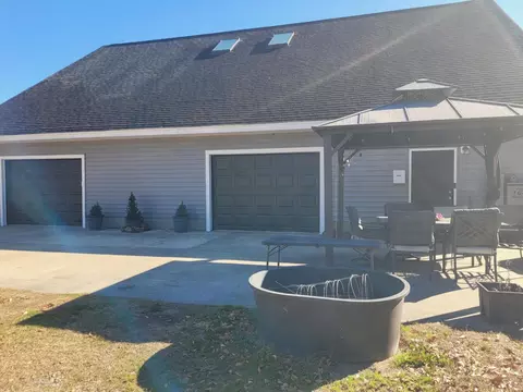 1640 Hialeah, Sumter, SC 29154