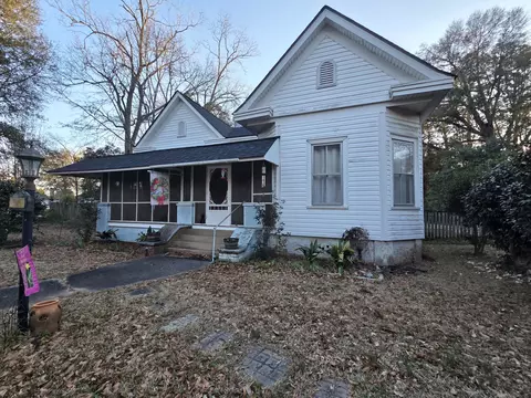 316 Durant St, Bishopville, SC 29010