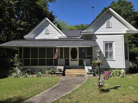 316 Durant St, Bishopville, SC 29010
