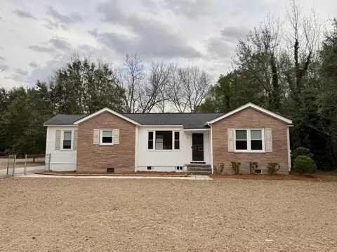 Exterior - 6 Thomas Dr, Sumter, SC 29150 photo 3 of 6