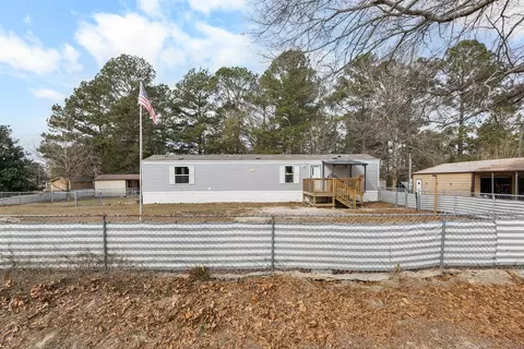 3225 Brittany Dr, Sumter, SC 29154 photo 1