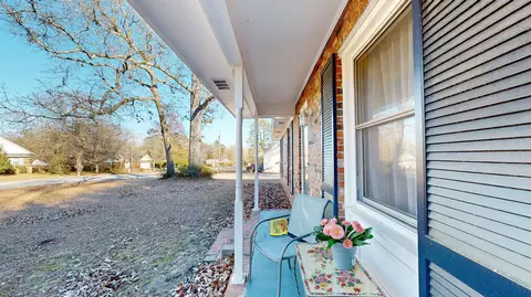 1843 Palomino Cir, Sumter, SC 29154