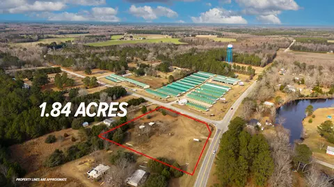 7878 Raccoon Rd, Manning, SC 29102