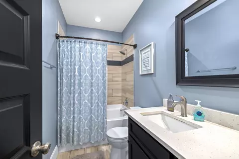 Bath - 3020 Lowerlake Dr, Sumter, SC 29150 photo 6 of 6