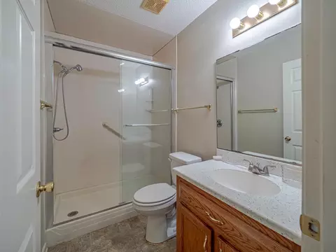 Bath - 41 Radcliff Dr, Sumter, SC 29150 photo 2 of 2