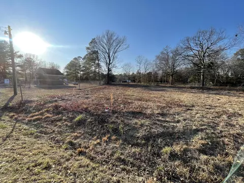 3260 Pinewood Rd, Sumter, SC 29154