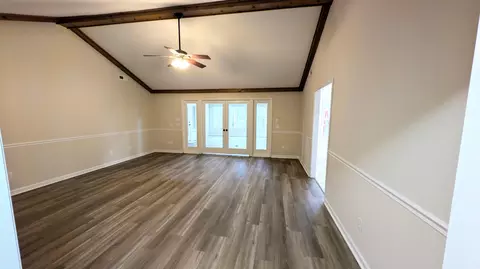 Living - 1210 Kolb Rd, Sumter, SC 29154 photo 2 of 5