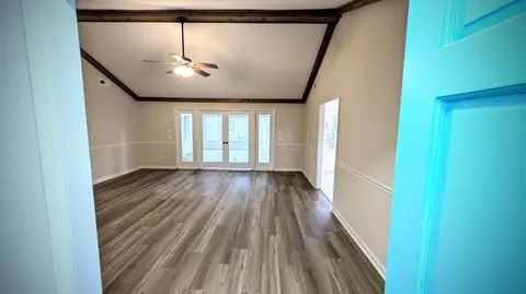 Living - 1210 Kolb Rd, Sumter, SC 29154 photo 1 of 5