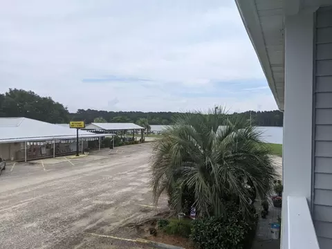 9634 Wash Davis Rd, Summerton, SC 29148