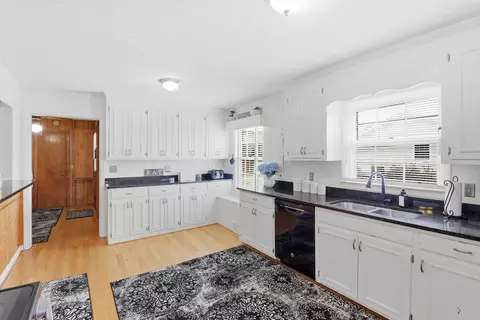 Kitchen - 319 E Hampton St, Elloree, SC 29047 photo 2 of 3