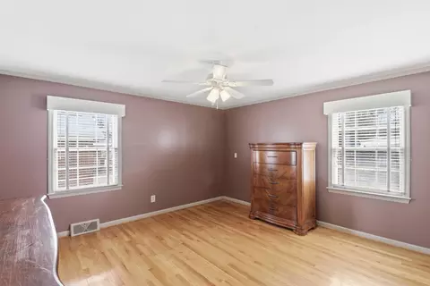 Bedroom - 319 E Hampton St, Elloree, SC 29047 photo 1 of 7