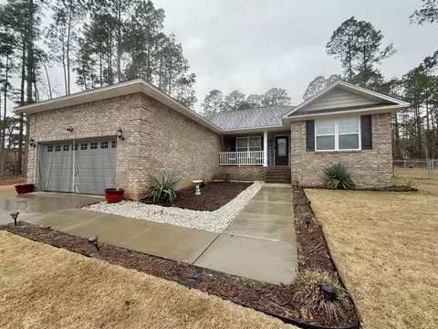 4 Ramblewood Ln, Wedgefield, SC 29168