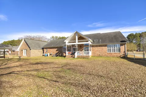 Exterior - 485 Emerald Lake Dr, Sumter, SC 29153 photo 5 of 8