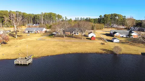 View/Area - 485 Emerald Lake Dr, Sumter, SC 29153 photo 16 of 19