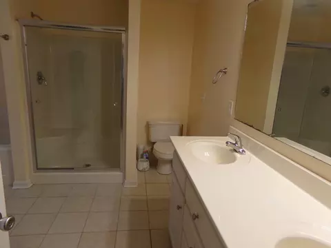 Bath - 3240 Oleander Dr, Sumter, SC 29154 photo 1 of 3