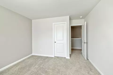 Bedroom - 1919 Barnhart Dr, Sumter, SC 29153 photo 4 of 10