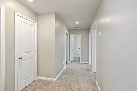 Entry Way - 1919 Barnhart Dr, Sumter, SC 29153 photo 6 of 7