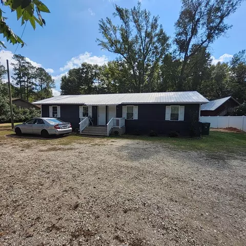 224 E Clark St, Pinewood, SC 29125