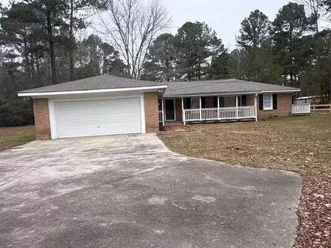 80 Lillie Dr, Sumter, SC 29153
