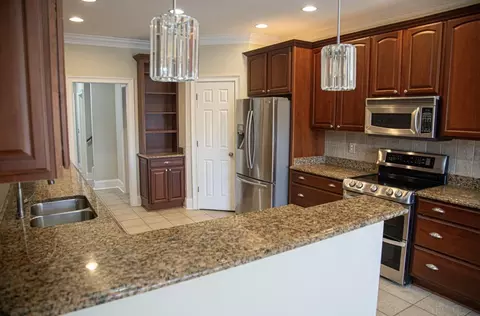 Kitchen - 50 Pyramid Ct, Sumter, SC 29154 photo 2 of 3
