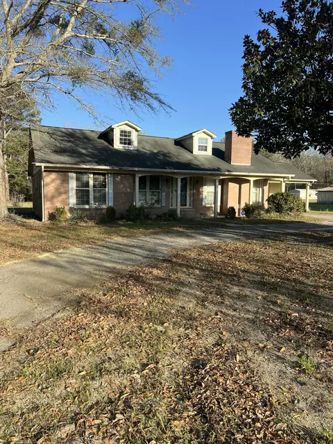 3300 Nazarene Church Rd, Sumter, SC 29154