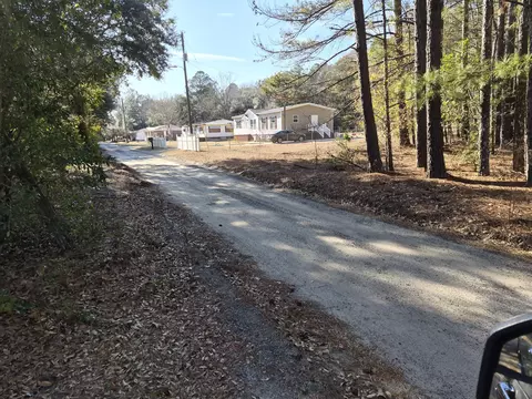 Mcclain SE Mcclain Street Se, Woodford, SC 29112