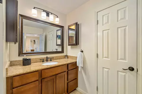 Bath - 40 Flagstick Ct, Sumter, SC 29154 photo 2 of 9