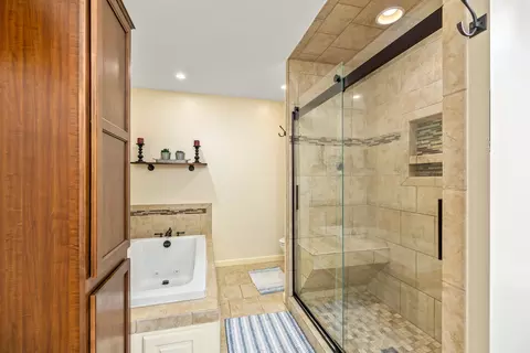 Bath - 40 Flagstick Ct, Sumter, SC 29154 photo 3 of 9