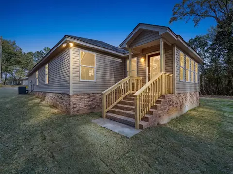 Exterior - 32 Harrell Rd, Sumter, SC 29150 photo 8 of 13