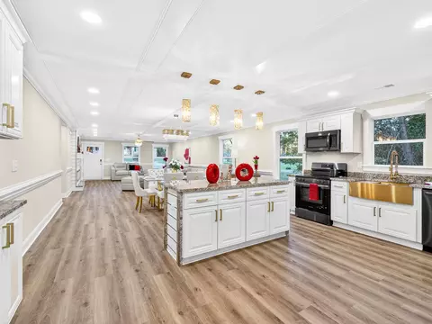 Kitchen - 32 Harrell Rd, Sumter, SC 29150 photo 1 of 10