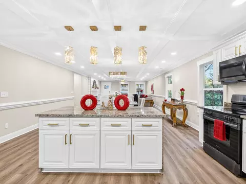 Kitchen - 32 Harrell Rd, Sumter, SC 29150 photo 5 of 10