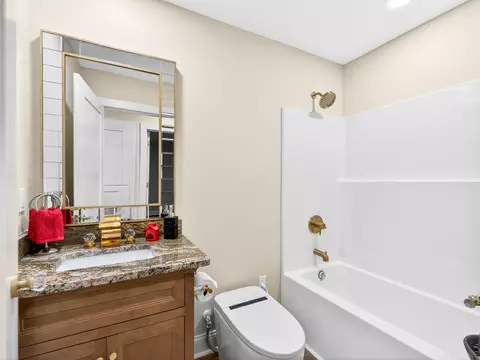Bath - 32 Harrell Rd, Sumter, SC 29150 photo 4 of 5