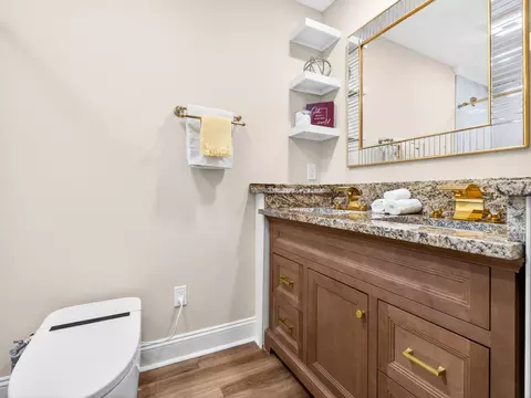 Bath - 32 Harrell Rd, Sumter, SC 29150 photo 2 of 5